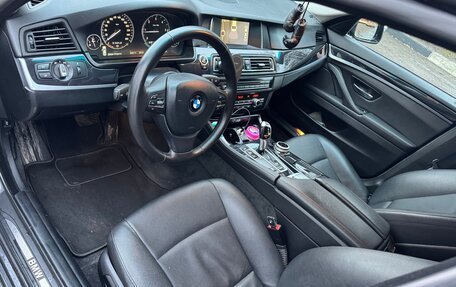 BMW 5 серия, 2014 год, 1 499 999 рублей, 6 фотография