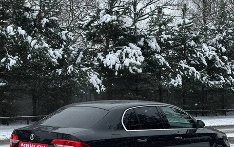Skoda Superb III рестайлинг, 2013 год, 3 фотография