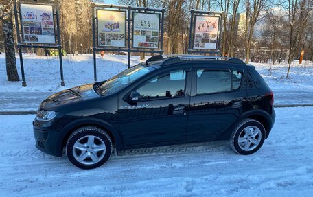 Renault Sandero II рестайлинг, 2016 год, 850 000 рублей, 2 фотография