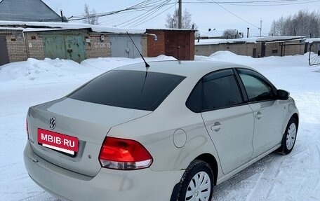 Volkswagen Polo VI (EU Market), 2012 год, 950 000 рублей, 4 фотография