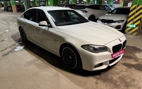 BMW 5 серия, 2013 год, 2 350 000 рублей, 3 фотография