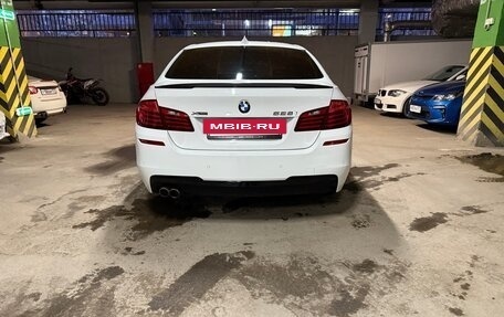 BMW 5 серия, 2013 год, 2 350 000 рублей, 2 фотография