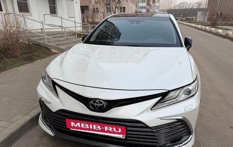 Toyota Camry, 2018 год, 3 650 000 рублей, 17 фотография