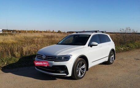 Volkswagen Tiguan II, 2019 год, 3 650 000 рублей, 7 фотография