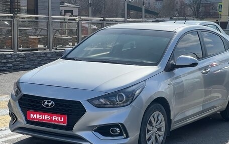 Hyundai Solaris II рестайлинг, 2019 год, 1 250 000 рублей, 1 фотография