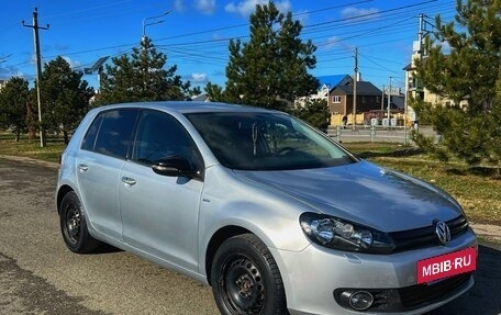 Volkswagen Golf VI, 2012 год, 1 200 000 рублей, 2 фотография