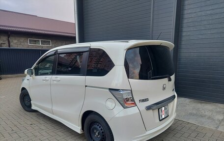 Honda Freed I, 2012 год, 1 359 000 рублей, 6 фотография