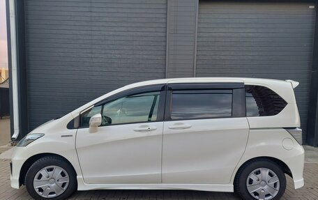 Honda Freed I, 2012 год, 1 359 000 рублей, 26 фотография