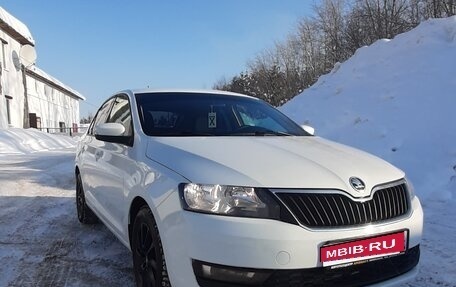 Skoda Rapid I, 2018 год, 1 200 000 рублей, 1 фотография