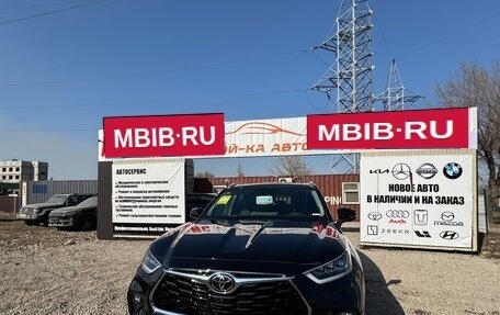 Toyota Highlander, 2024 год, 4 177 350 рублей, 1 фотография