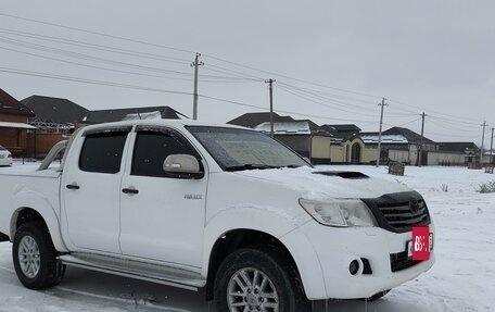 Toyota Hilux VII, 2013 год, 2 800 000 рублей, 10 фотография