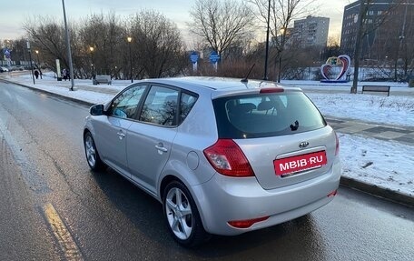 KIA cee'd I рестайлинг, 2010 год, 700 000 рублей, 4 фотография