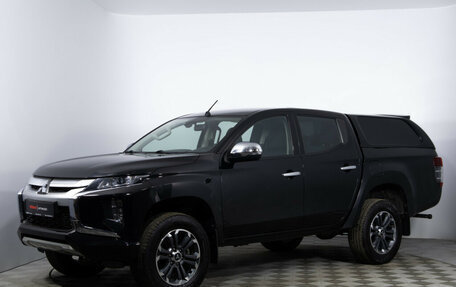 Mitsubishi L200 IV рестайлинг, 2019 год, 2 870 000 рублей, 1 фотография