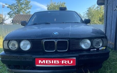 BMW 5 серия, 1992 год, 330 000 рублей, 1 фотография