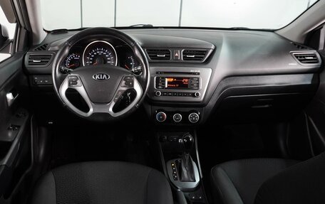 KIA Rio III рестайлинг, 2015 год, 1 295 000 рублей, 6 фотография