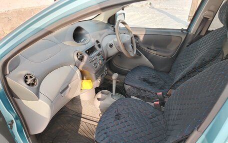 Toyota Vitz, 2001 год, 435 000 рублей, 4 фотография