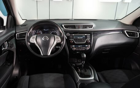 Nissan Qashqai, 2017 год, 1 799 000 рублей, 6 фотография