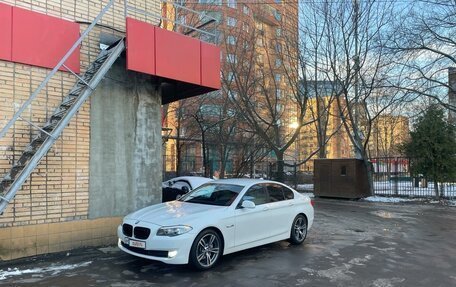 BMW 5 серия, 2013 год, 2 090 000 рублей, 2 фотография