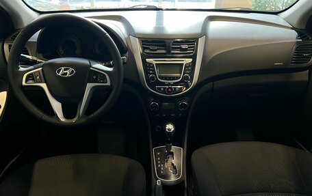 Hyundai Solaris II рестайлинг, 2011 год, 860 000 рублей, 8 фотография