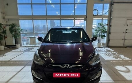 Hyundai Solaris II рестайлинг, 2011 год, 860 000 рублей, 3 фотография