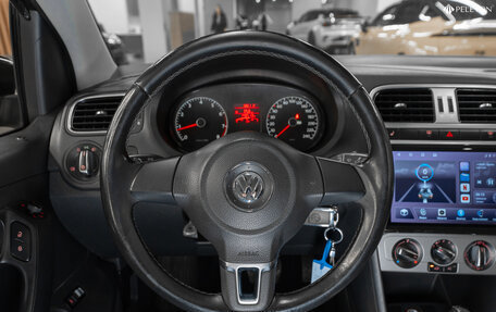 Volkswagen Polo VI (EU Market), 2013 год, 835 000 рублей, 11 фотография