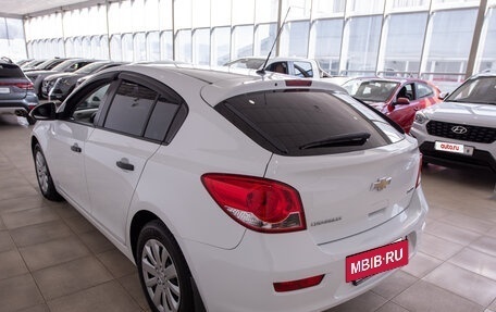 Chevrolet Cruze II, 2014 год, 980 000 рублей, 6 фотография