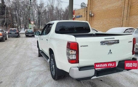 Mitsubishi L200 IV рестайлинг, 2019 год, 2 790 000 рублей, 7 фотография