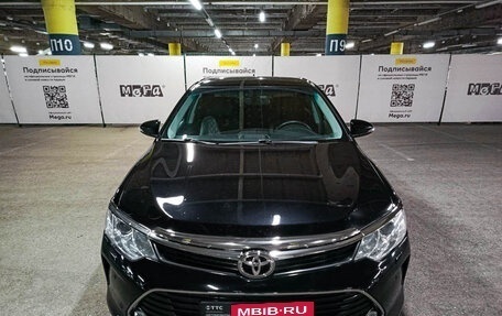 Toyota Camry, 2018 год, 2 326 900 рублей, 2 фотография