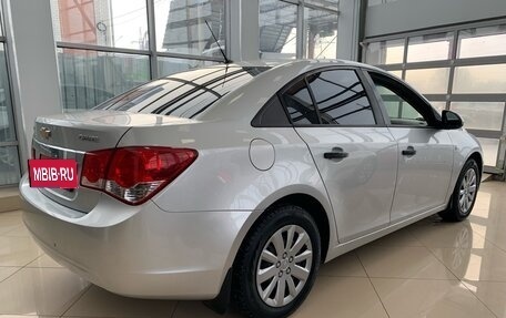 Chevrolet Cruze II, 2011 год, 639 000 рублей, 2 фотография