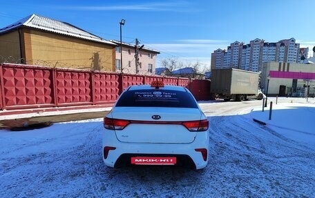 KIA Rio IV, 2017 год, 995 000 рублей, 5 фотография