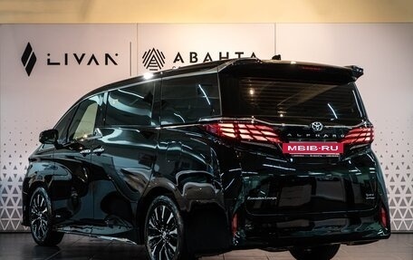 Toyota Alphard, 2024 год, 15 390 000 рублей, 5 фотография