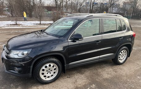 Volkswagen Tiguan I, 2013 год, 2 100 000 рублей, 3 фотография