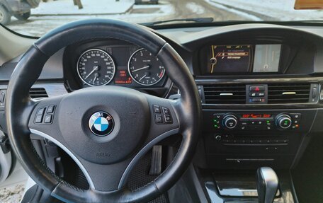 BMW 3 серия, 2011 год, 1 195 000 рублей, 12 фотография