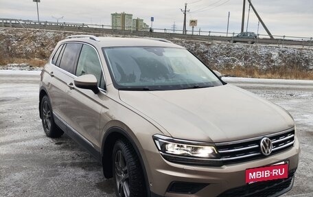 Volkswagen Tiguan II, 2019 год, 2 930 000 рублей, 14 фотография