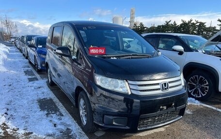 Honda Freed I, 2014 год, 850 000 рублей, 3 фотография