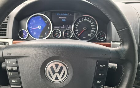 Volkswagen Touareg III, 2008 год, 8 фотография