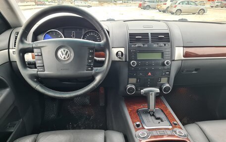 Volkswagen Touareg III, 2008 год, 12 фотография