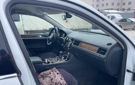 Volkswagen Touareg III, 2013 год, 2 200 000 рублей, 12 фотография