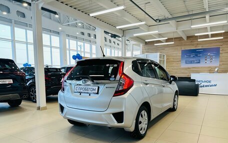 Honda Fit III, 2013 год, 1 229 000 рублей, 6 фотография