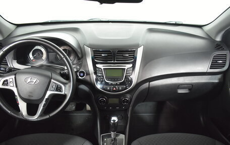 Hyundai Solaris II рестайлинг, 2012 год, 689 000 рублей, 7 фотография