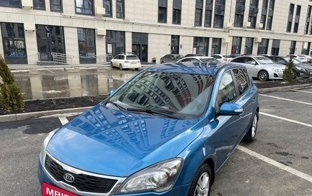 KIA cee'd I рестайлинг, 2010 год, 840 000 рублей, 7 фотография