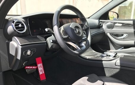 Mercedes-Benz E-Класс, 2017 год, 4 100 000 рублей, 3 фотография