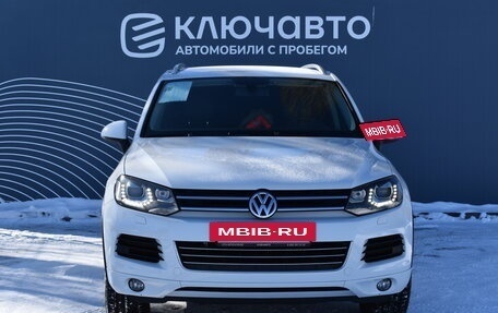 Volkswagen Touareg III, 2014 год, 2 575 000 рублей, 3 фотография