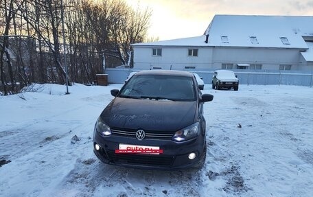 Volkswagen Polo VI (EU Market), 2010 год, 600 000 рублей, 3 фотография