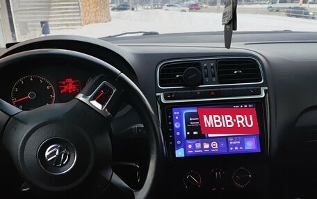 Volkswagen Polo VI (EU Market), 2010 год, 600 000 рублей, 5 фотография