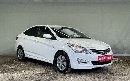 Hyundai Solaris II рестайлинг, 2016 год, 1 260 000 рублей, 2 фотография