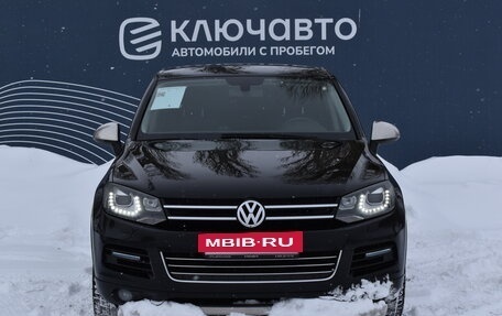 Volkswagen Touareg III, 2012 год, 1 850 000 рублей, 3 фотография