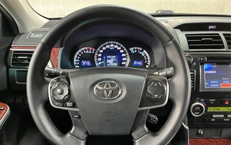 Toyota Camry, 2013 год, 1 550 000 рублей, 10 фотография