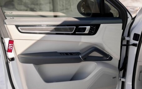 Porsche Cayenne III, 2019 год, 9 950 000 рублей, 38 фотография