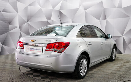 Chevrolet Cruze II, 2011 год, 760 000 рублей, 5 фотография